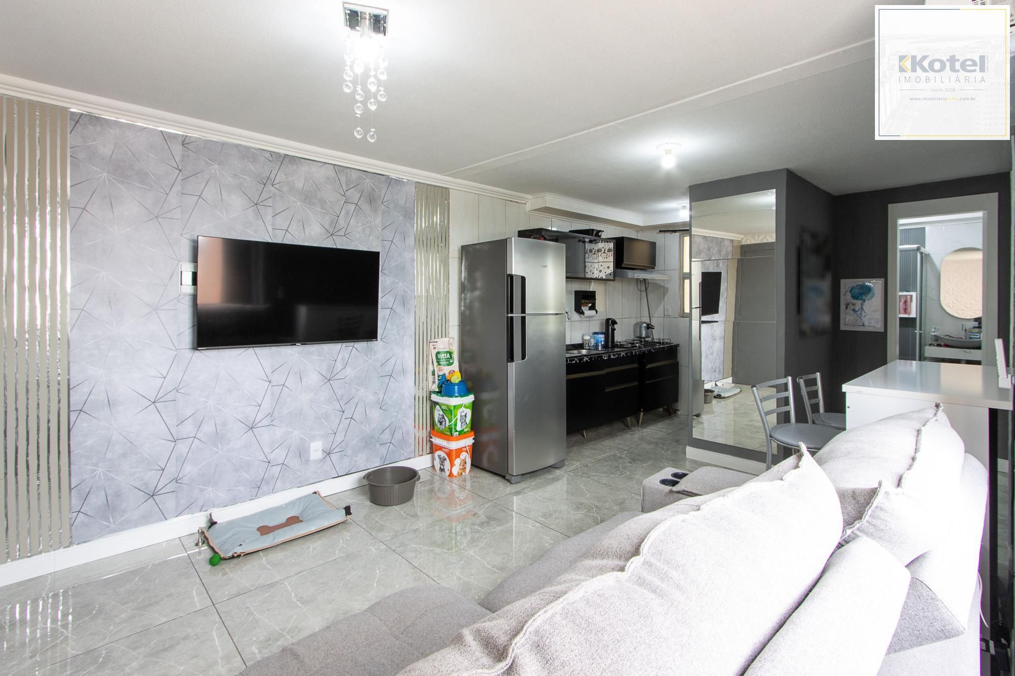 Apartamento de 2 dormitórios com vaga rotativa no bairro Vila Nova Porto Alegre