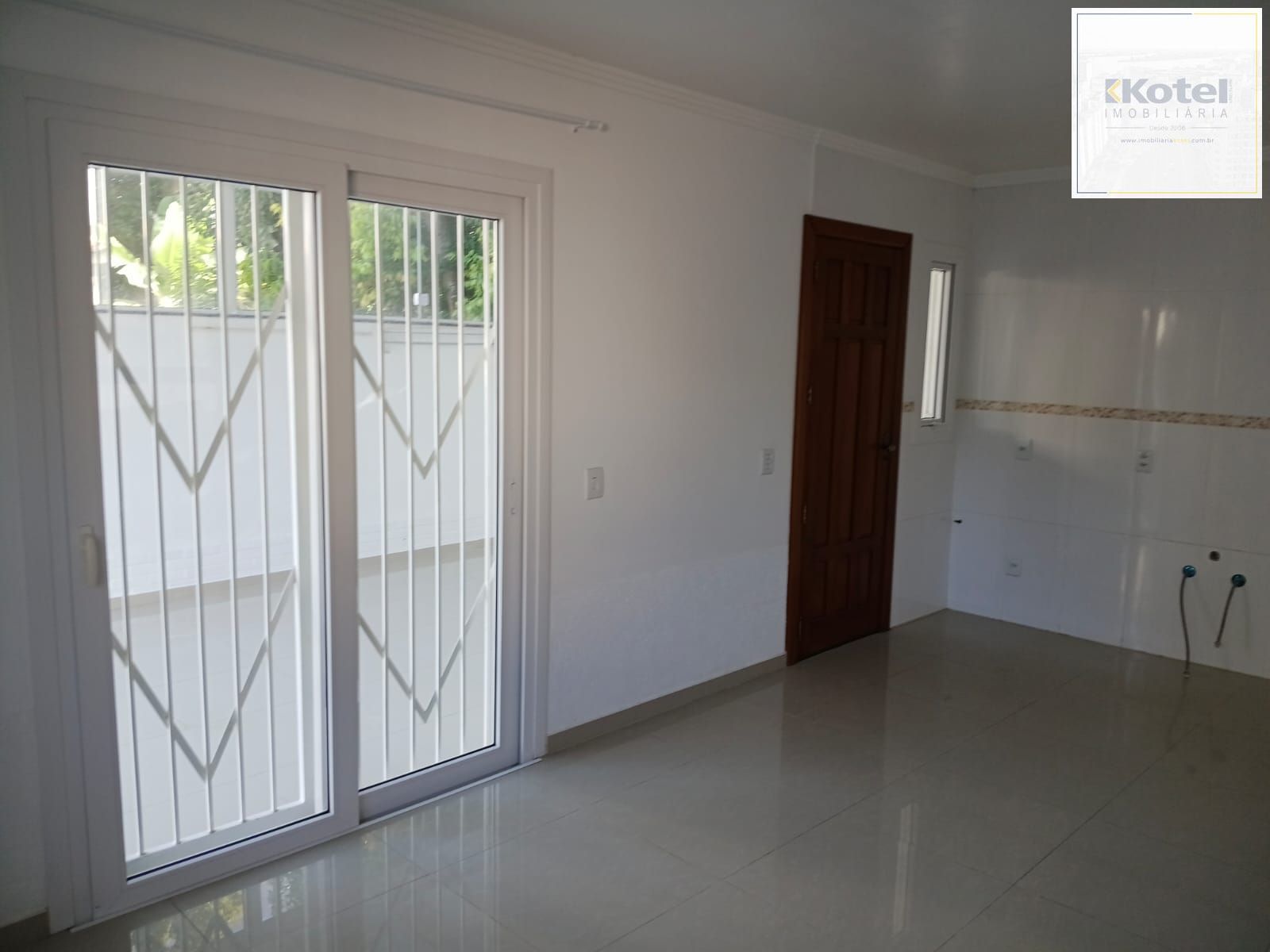 Casa de condomínio com 3 dormitórios no bairro Ipanema — foto 4