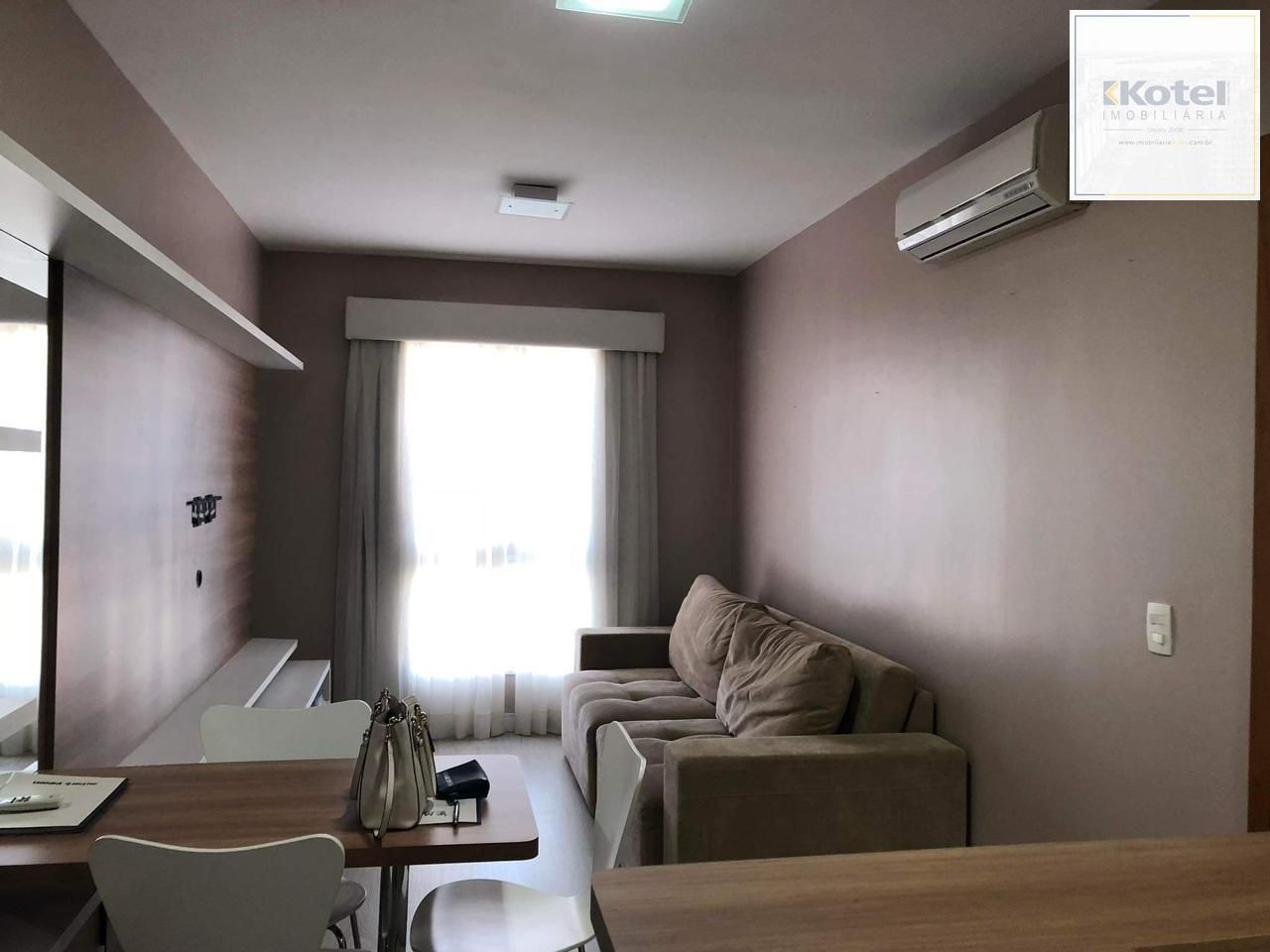 Loft a venda 1 dormitório mobiliado com 1 vaga de garagem / Lima e Silva