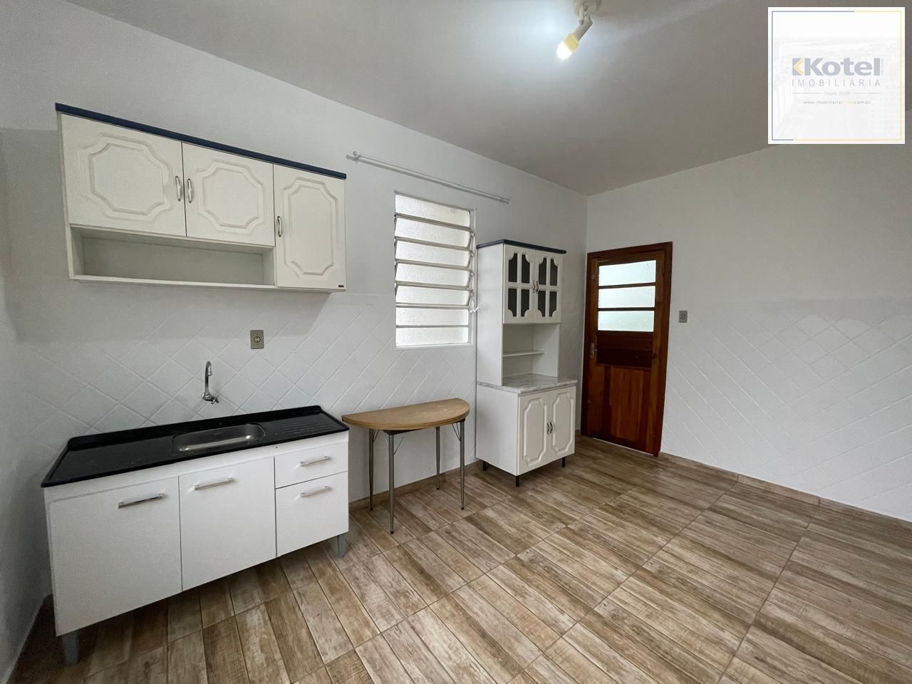 Terreno amplo com 690m², com duas casas construídas para moradia ou investyirdores!! — foto 4