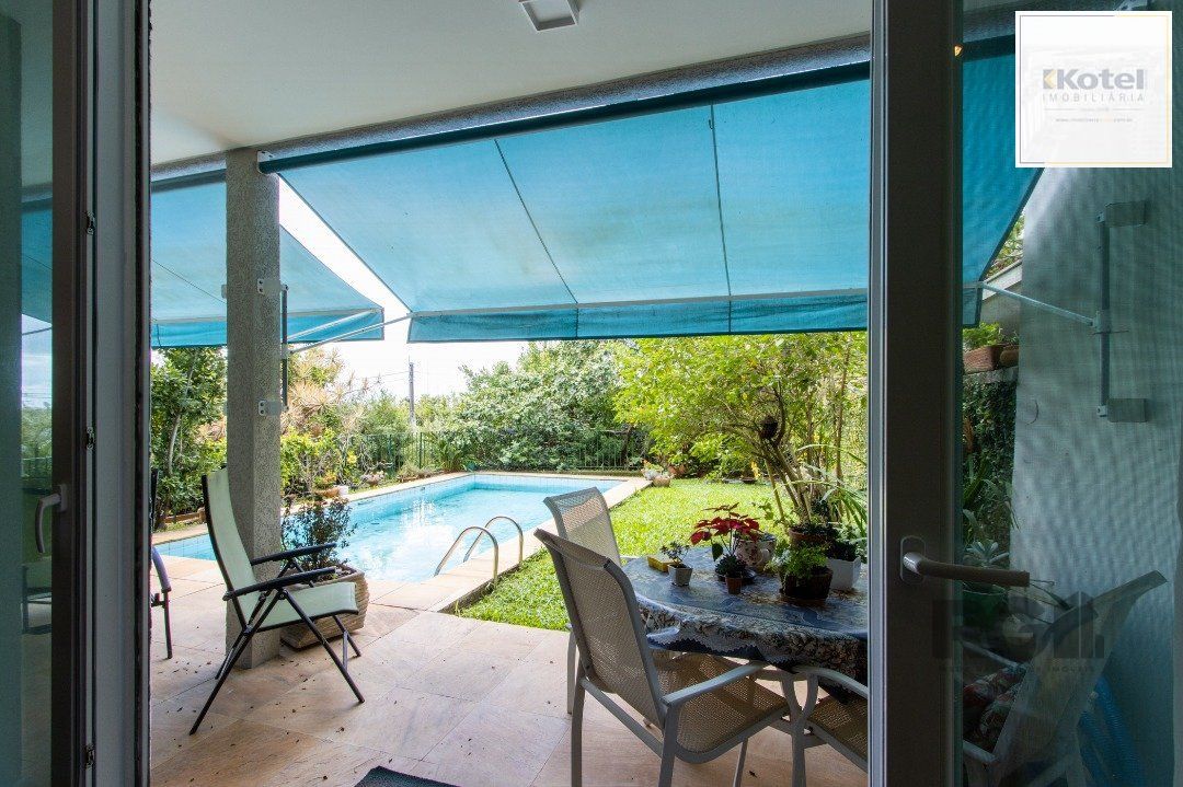 Sobrado com vista para Rio, 3 quartos, 2 suites, pátio, piscina, vaga para 4 carros - Bairro Vila Assunção — foto 2
