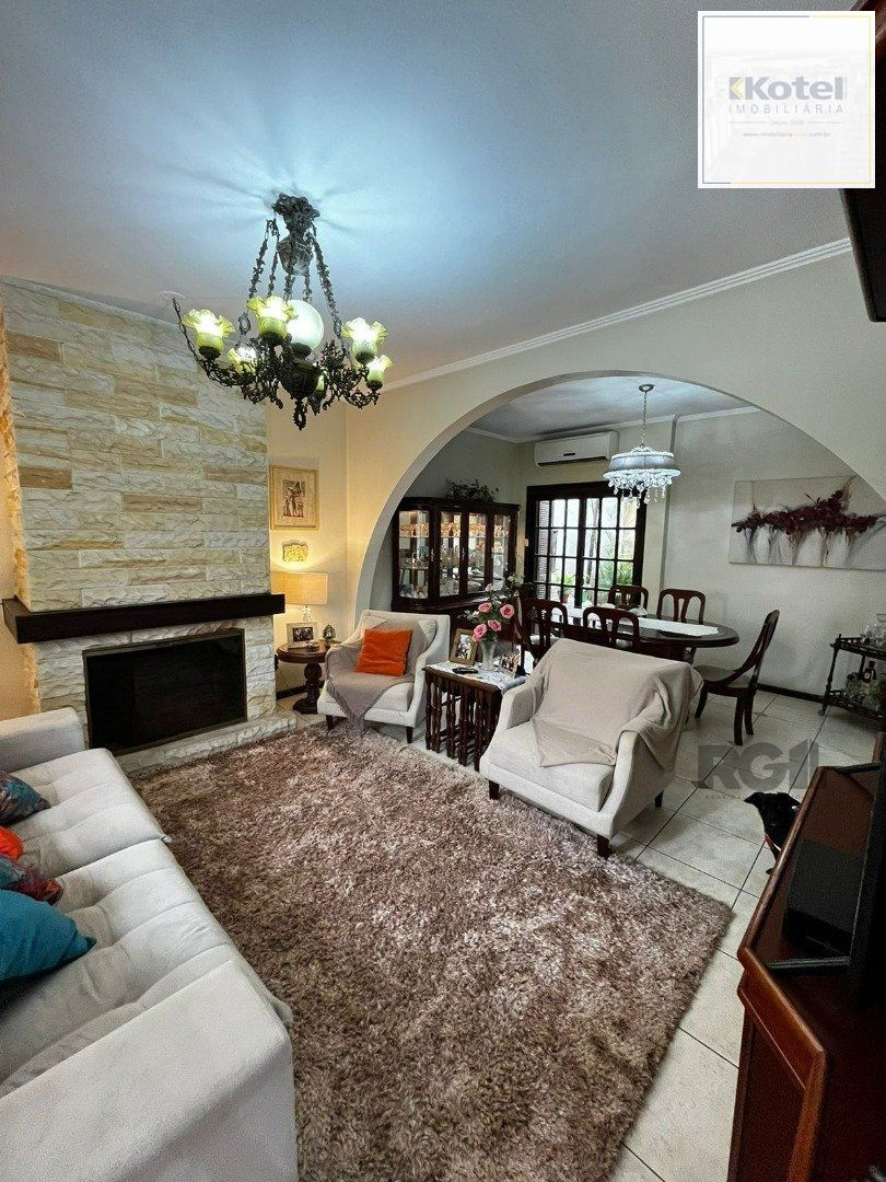 Casa 3 quartos à venda, 300m², Medianeira - Porto Alegre — foto 2