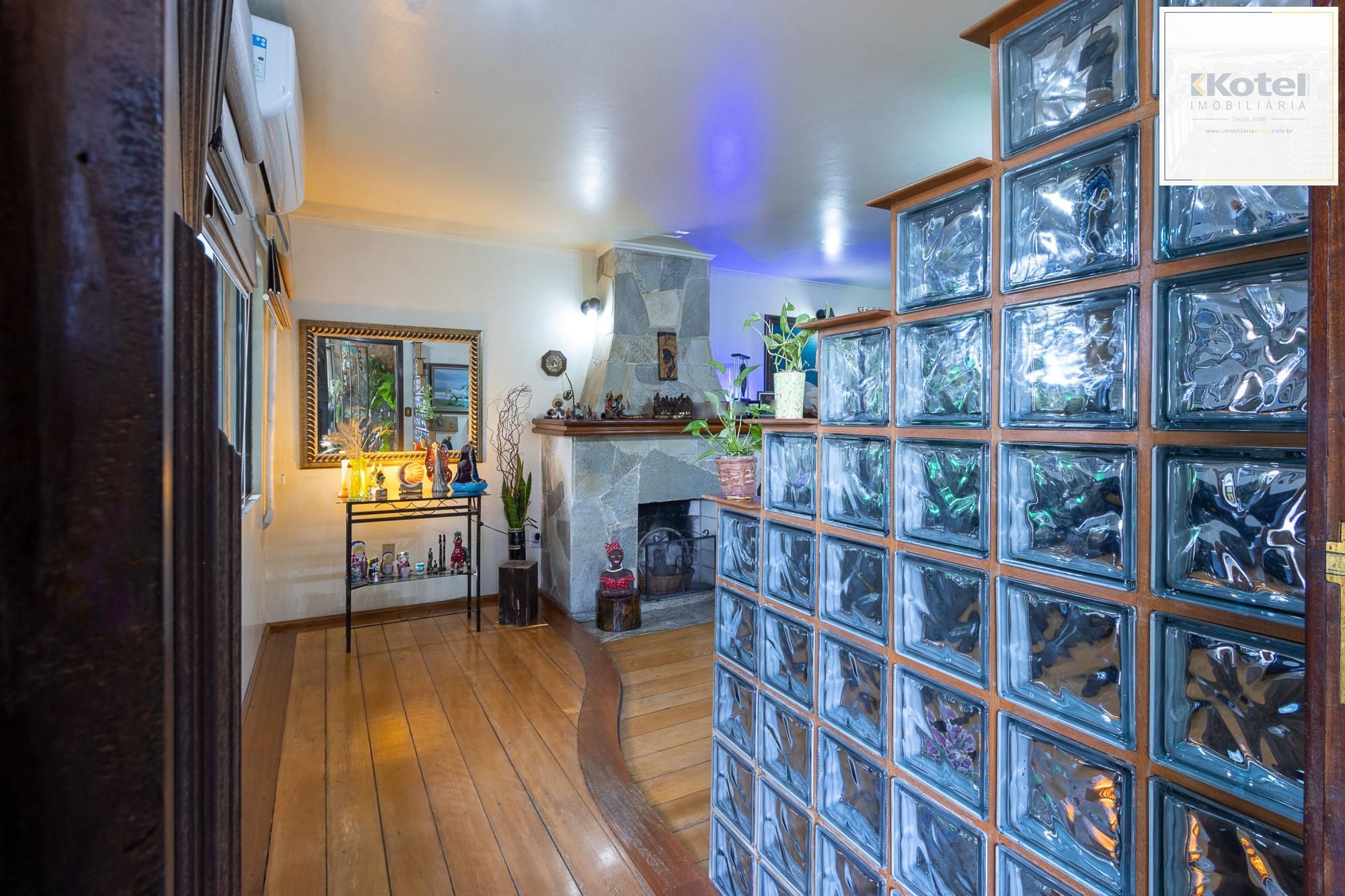 Casa com 3 quartos (1 suite), 4 vagas - Vila Nova — foto 4