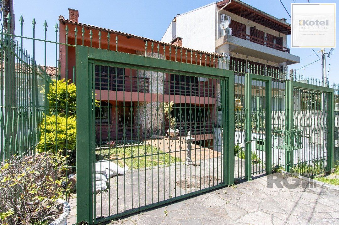 Casa para Venda - 572m², 5 dormitórios, sendo 1 suites, Cavalhada — foto 3