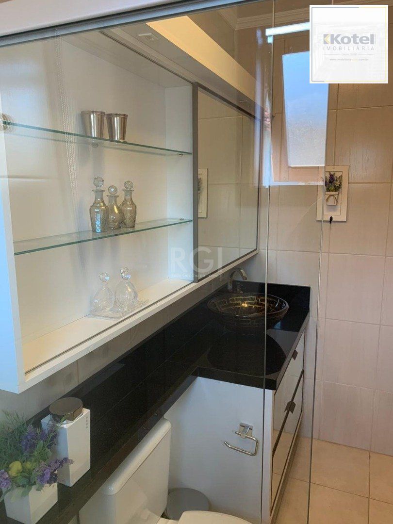 Casa Condominio para Venda - 122.43m², 3 dormitórios, sendo 1 suites, 2 vagas - Cristal — foto 2