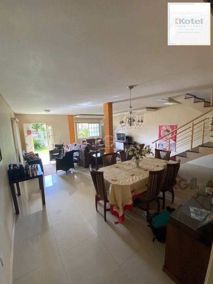 Casa para Venda - 250m², 3 dormitórios, sendo 1 suites, 2 vagas - Cristal — foto 4