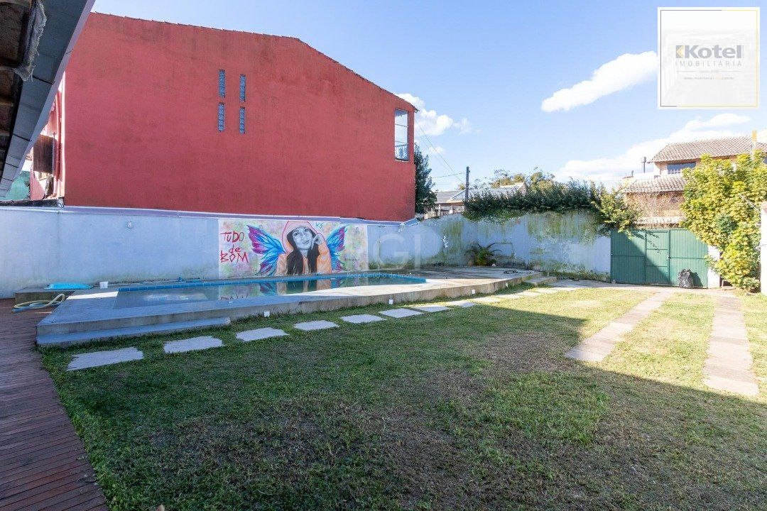 Casa para Venda - 120m², 4 dormitórios, sendo 1 suites, 3 vagas - Serraria