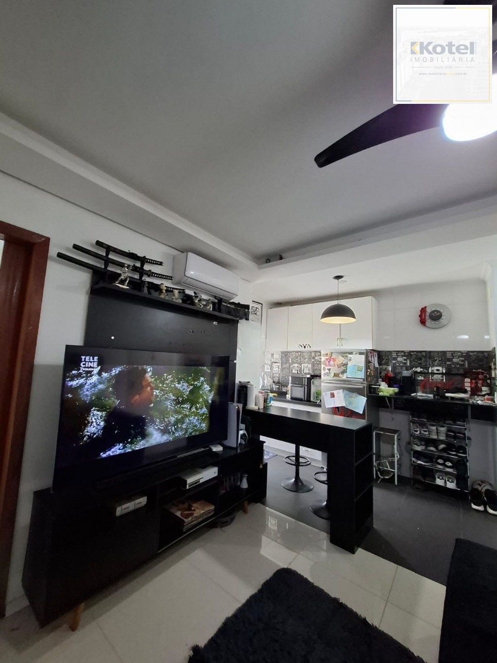 Apartamento com 2 quartos à venda no bairro Jardim do Salso, Porto Alegre