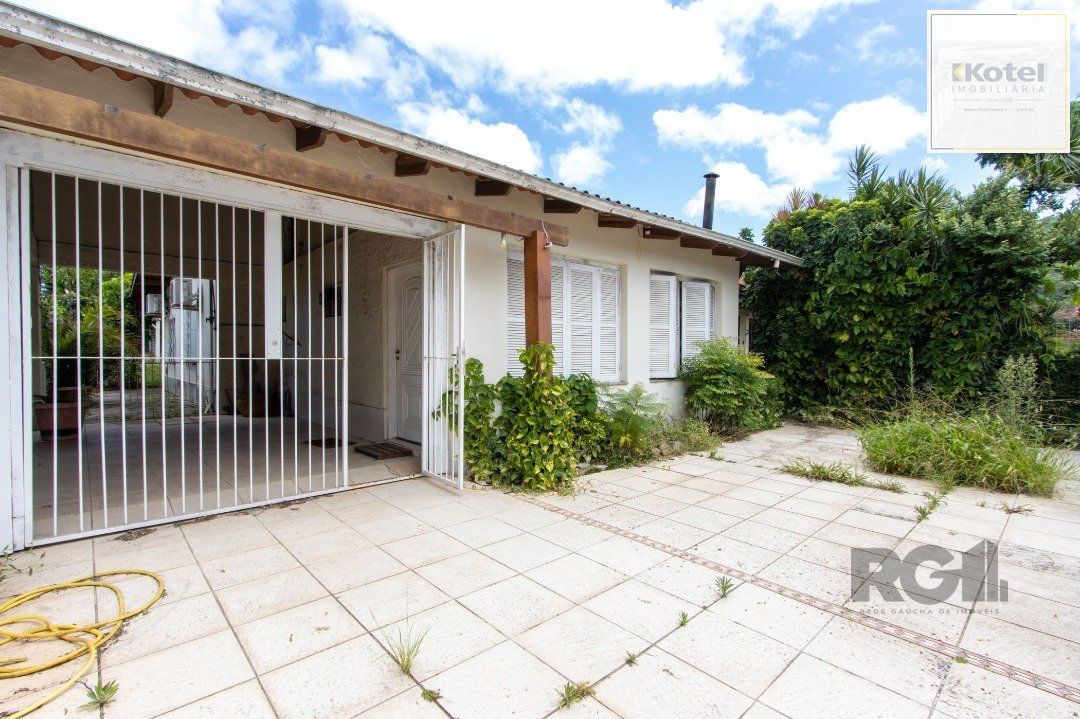 Casa para Venda - 239m², 5 dormitórios, sendo 1 suites, 2 vagas - Hipica — foto 3