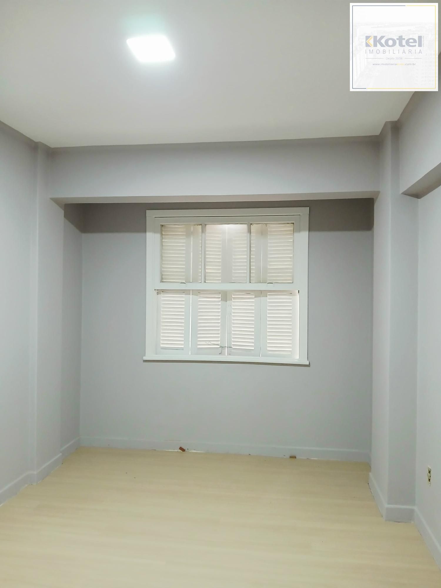 Apartamento de 2 Dormitórios no Centro Histórico.