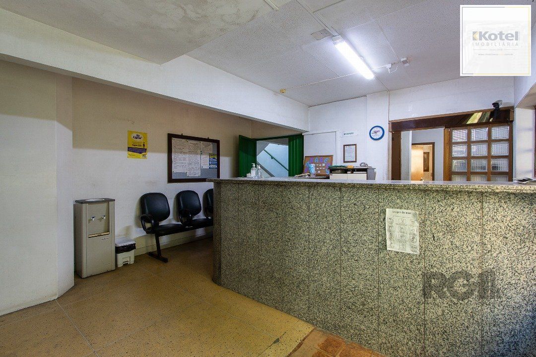 Prédio com 1063m², distribuídos em quatro pavimentos
