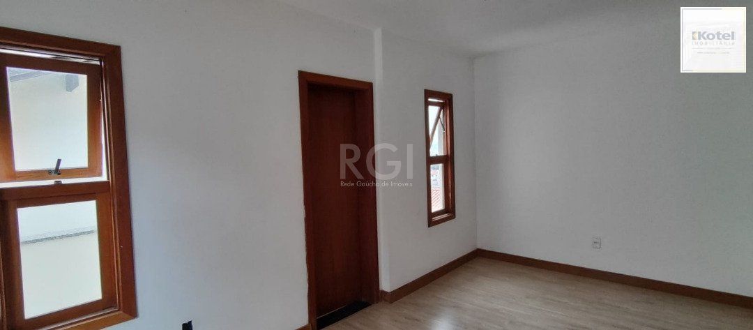 Casa Condominio para Venda - 158m², 3 dormitórios, sendo 1 suites, 2 vagas - Tristeza — foto 2
