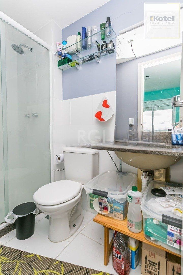 Apartamento para Venda - 50.64m², 3 dormitórios, sendo 1 suites, 1 vaga - Farrapos
