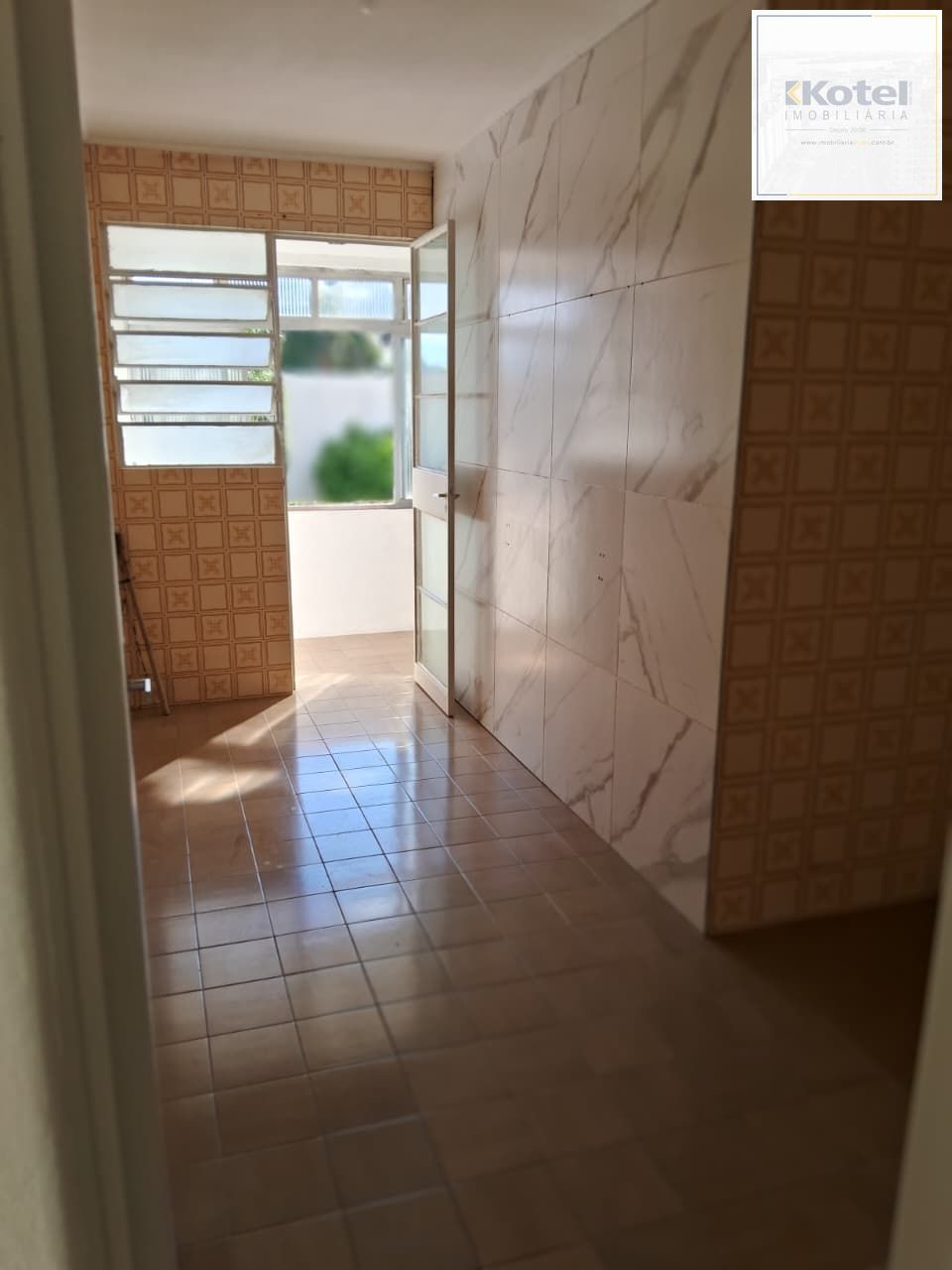 Apartamento para Venda - 75.78m², 2 dormitórios, 1 vaga - Tristeza — foto 2