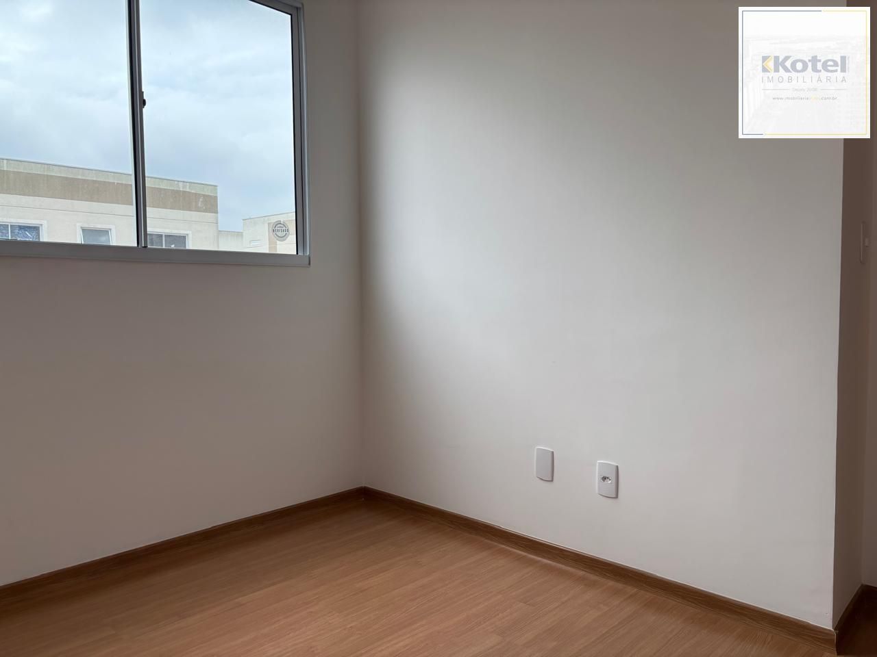 Apartamento 2 dorm, 1 banheiro e vaga escriturada - bairro Morro Santana