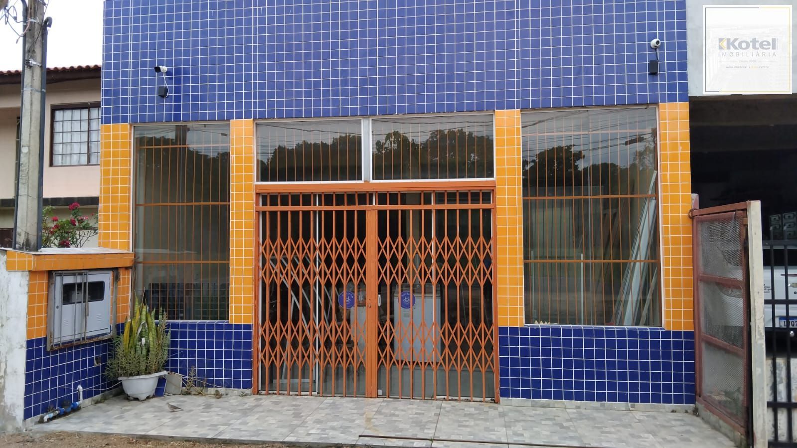 Casa para Venda - 182m², 2 dormitórios, sendo 1 suites, 3 vagas - Lami — foto 2