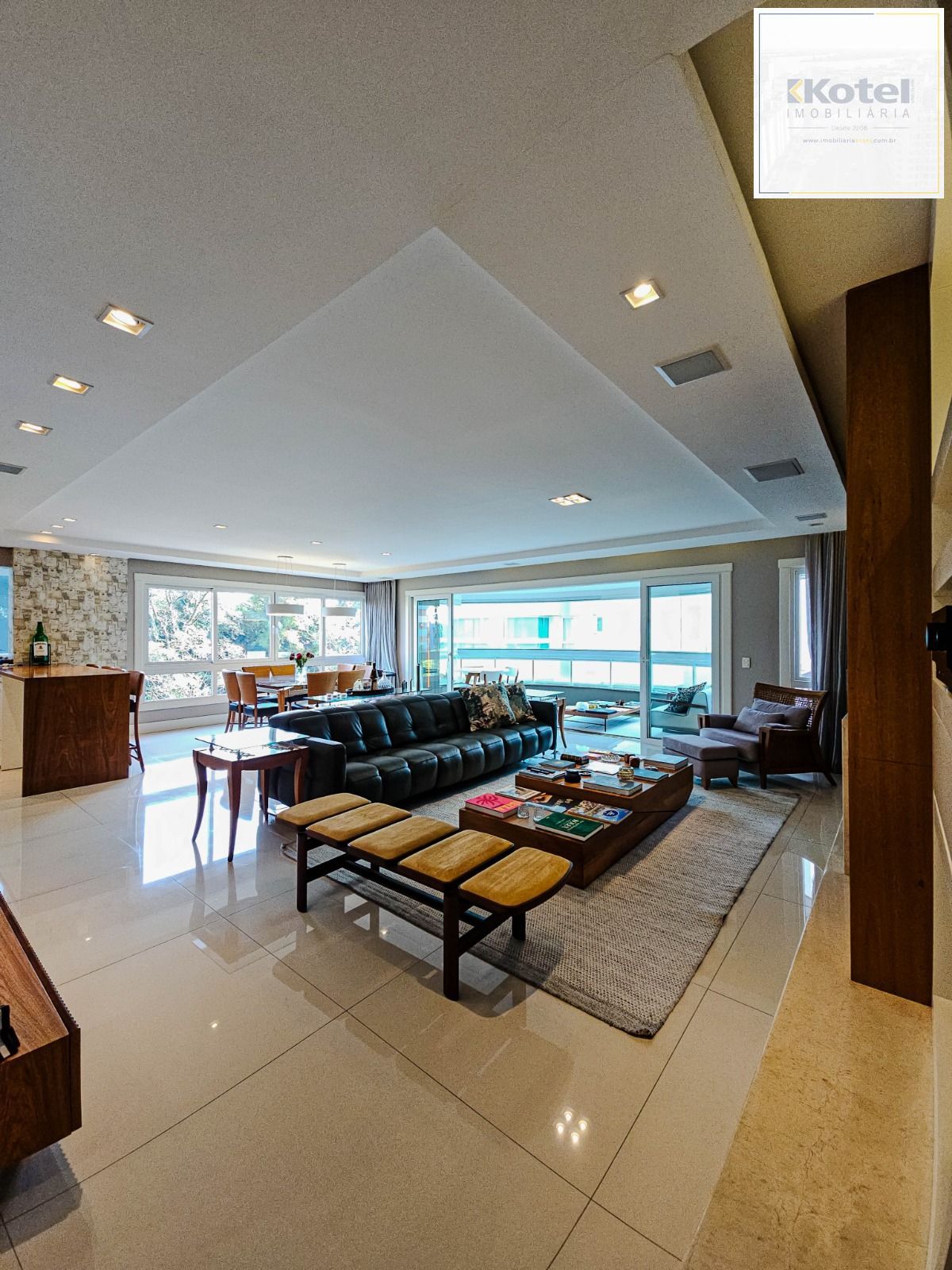 Apartamento com 202m², 3 suítes, lareira, churrasqueira, 3 vagas, infraestrutura completa, no Bela Vista. — foto 2