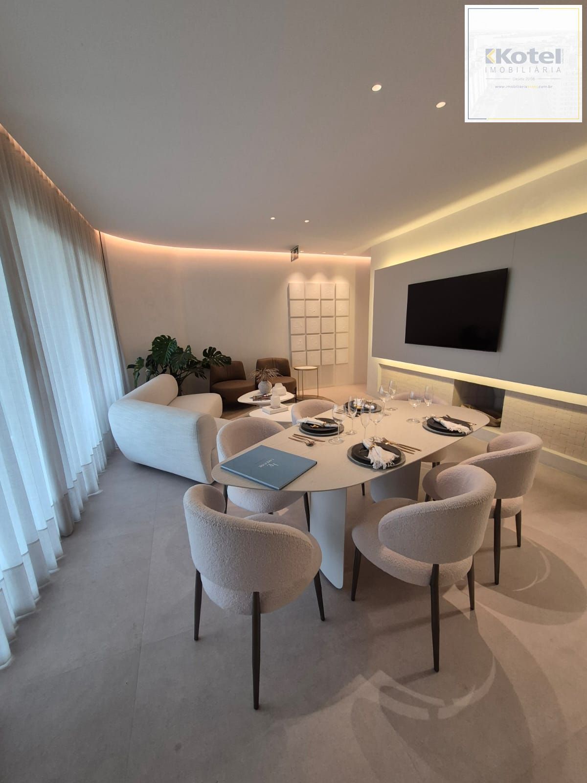 Golden Lake | 142m² Privativos | 4 Suítes | 3 Vagas | Vista para o Guaíba