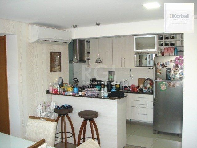 Apartamento para Venda - 65.31m², 2 dormitórios, sendo 1 suites, 1 vaga - Tristeza — foto 2