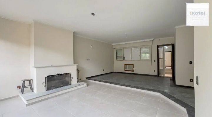 Casa de 3 dormitórios, 1 suíte e 3 vagas de garagem, bairro Ipanema. — foto 3