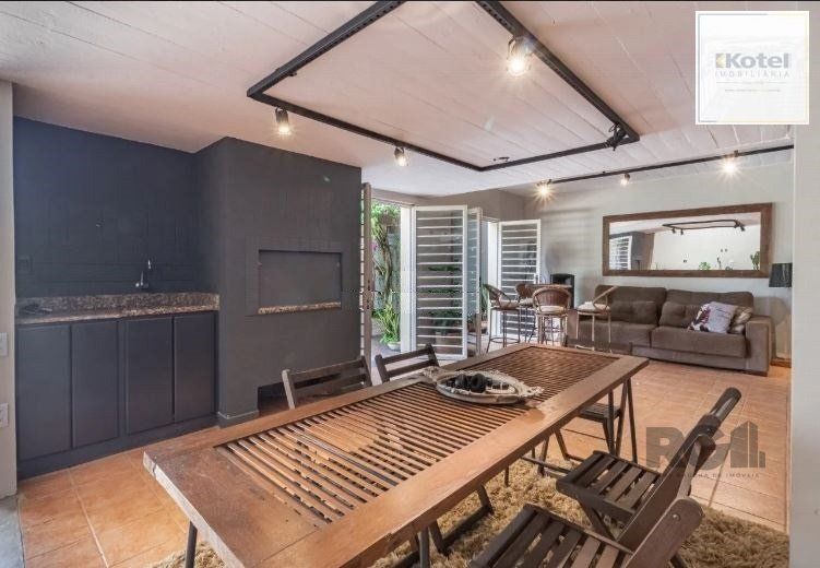Casa 3 quartos à venda, 350m², Vila Conceição - Porto Alegre