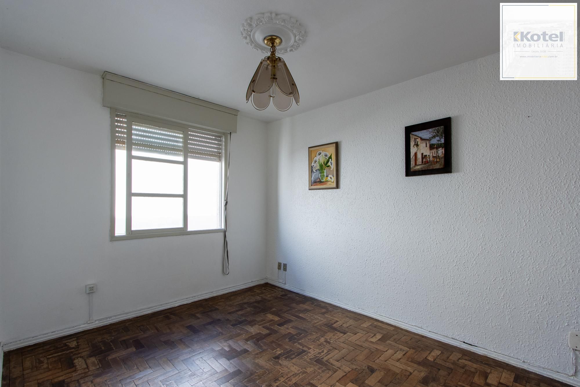 APARTAMENTO 4 QUARTOS DESOCUPADO - BAIRRO MENINO DEUS