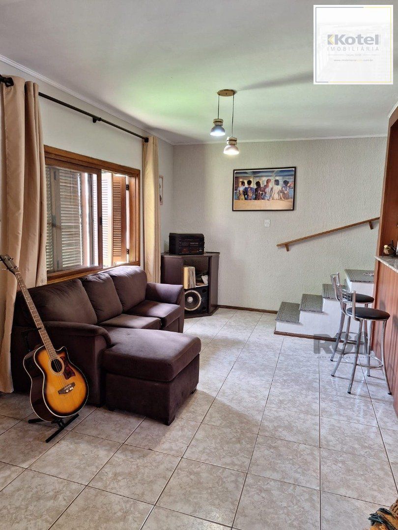 Casa 3 quartos à venda, 220m², Jardim Algarve - Alvorada