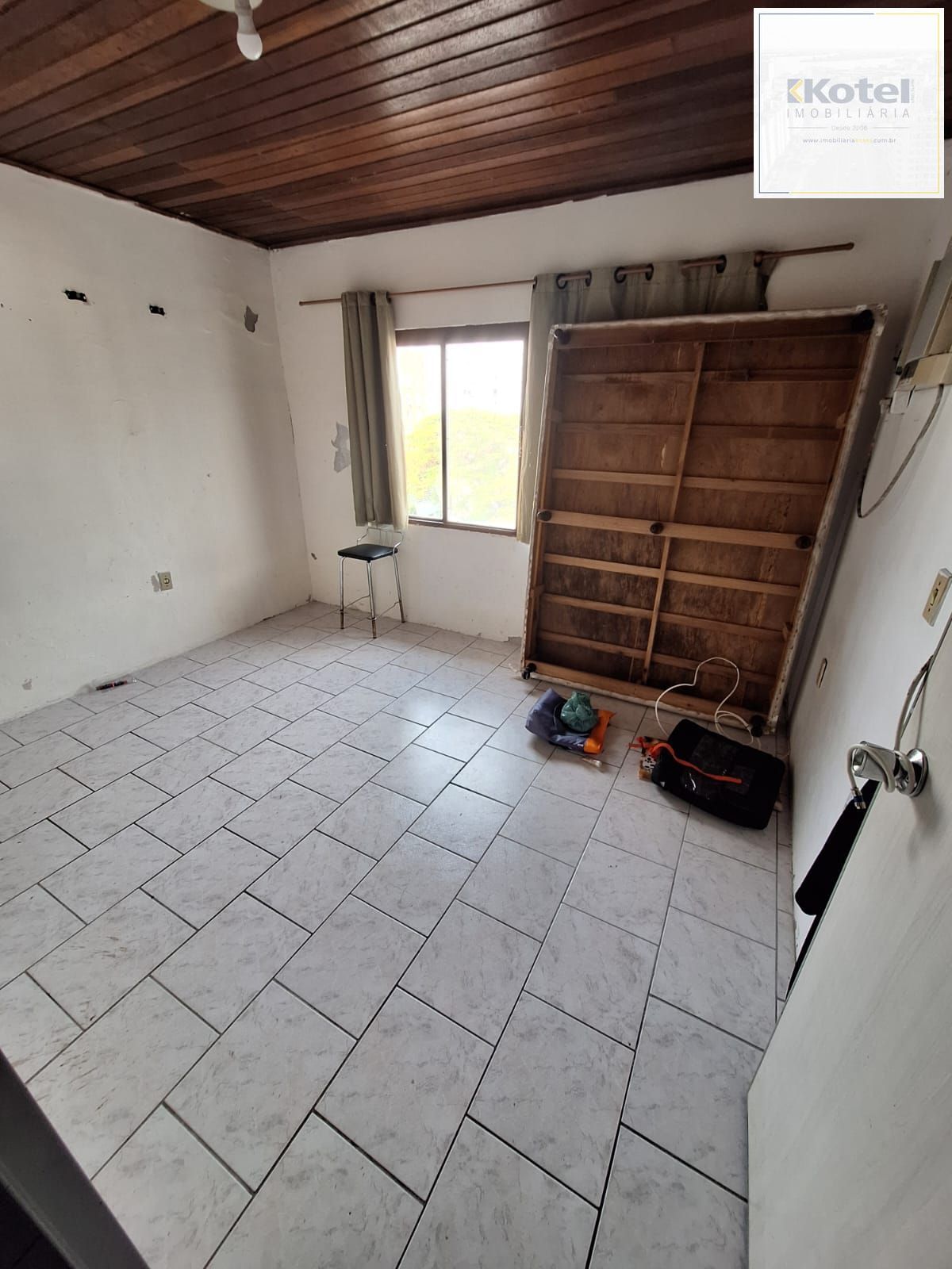 Sala vendido Junto com o Predio Todo!!