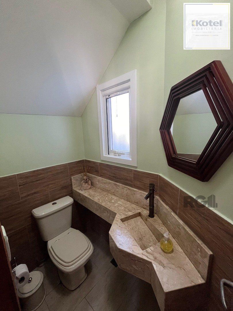 Sobrado com vista para o Rio,  3 quartos, suite, pátio - Guarujá — foto 5