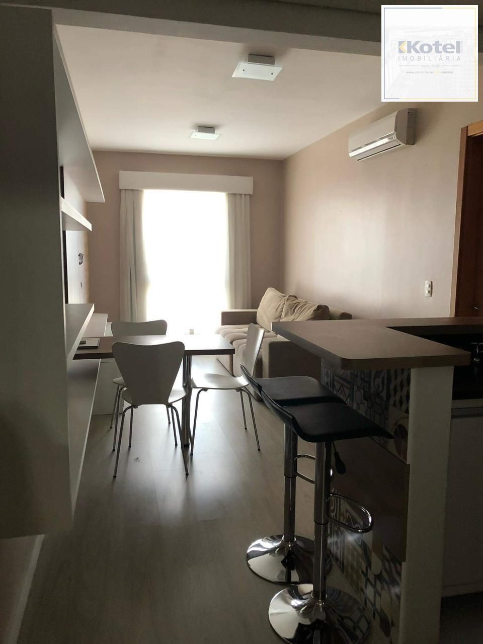 Loft a venda 1 dormitório mobiliado com 1 vaga de garagem / Lima e Silva