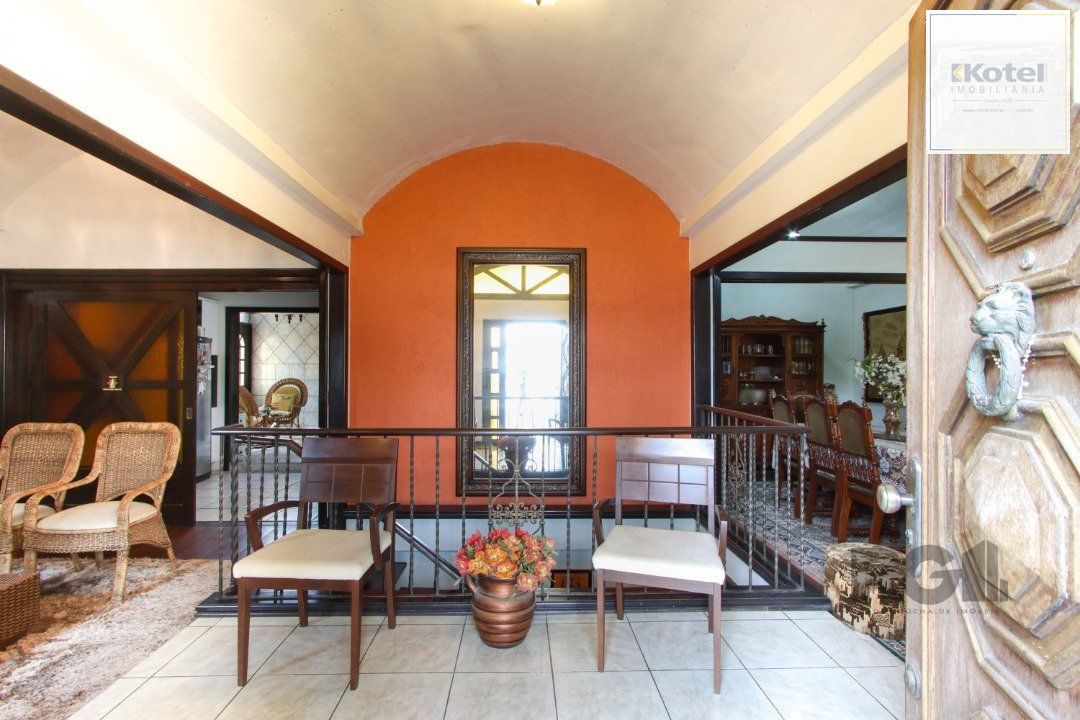 Casa de esquina. — foto 3