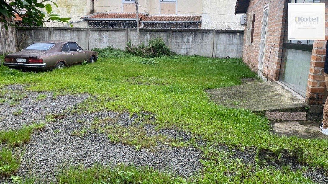 Terreno com 1.476m², plano, pronto para construtora e investido