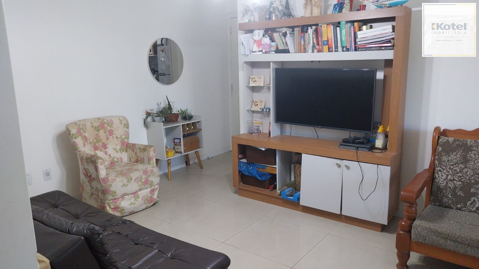 Apto padrão  Encol 2 dormitorios 2 banheiros, churrasqueira  e garagem coberta — foto 5