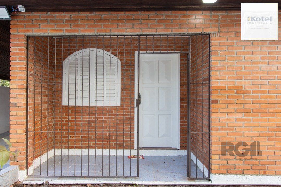 Casa para Venda - 200m², 3 dormitórios, 2 vagas - Cavalhada — foto 4