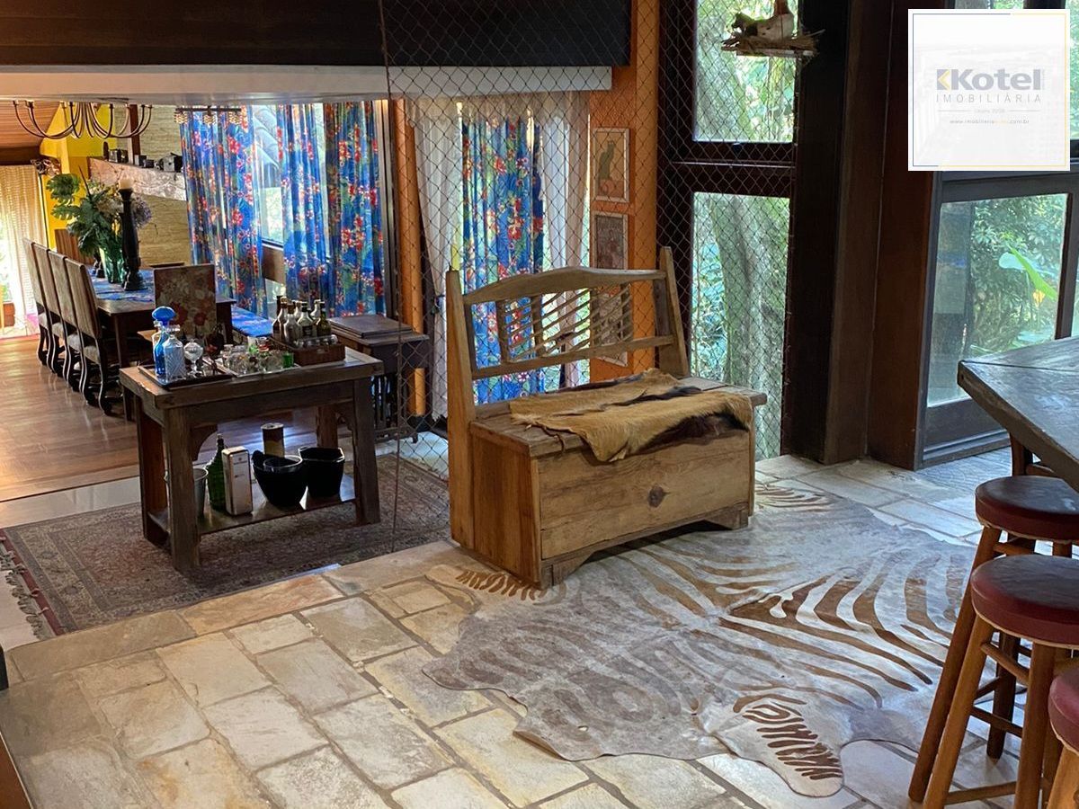 Casa com 7 dormitorios para venda Bairro Espírito Santo Porto Alegre, com 6 vagas. — foto 4