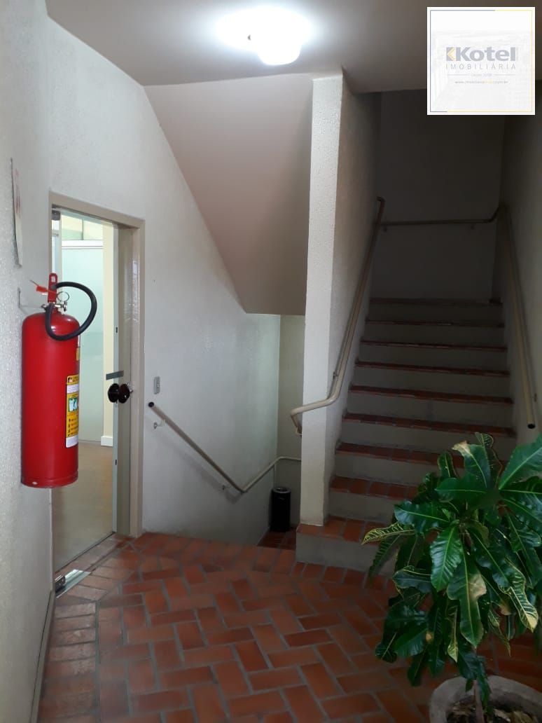 Sala comercial no bairro Vila Assunção.