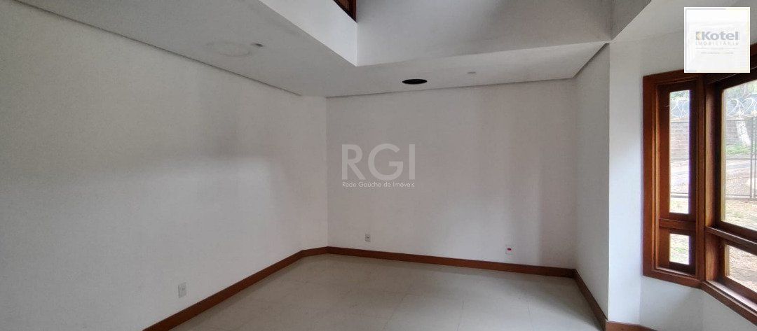 Casa para Venda com 3 dormitórios, sendo 1 suites e 2 vagas no bairro Tristeza — foto 4