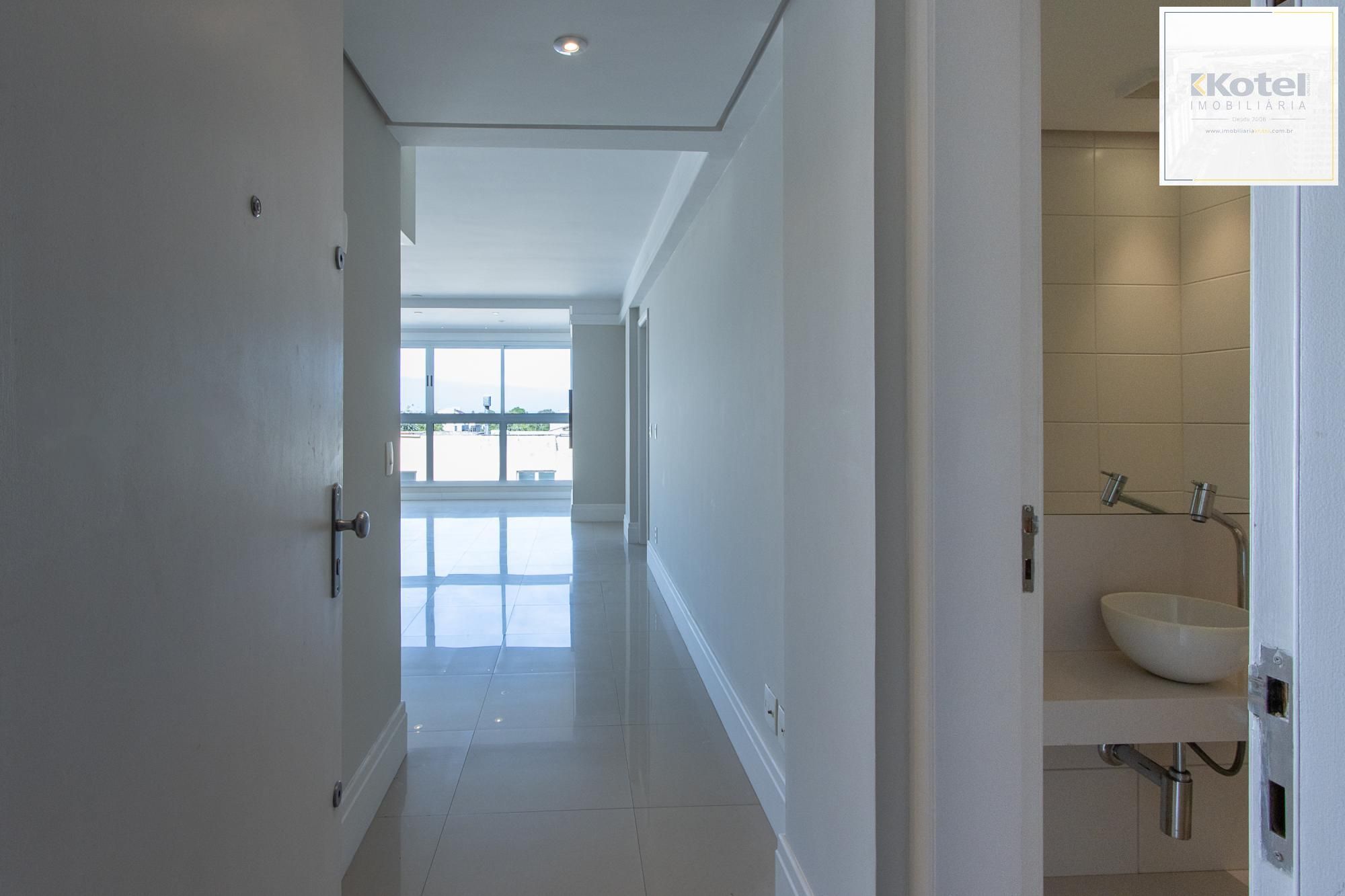 Excelente apartamento de 3 dormitórios, 1 suíte e 2 vagas de garagem. — foto 3