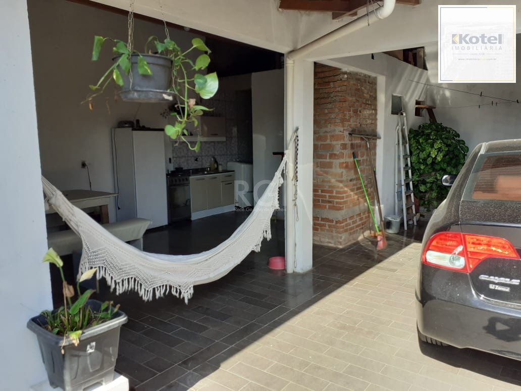 Casa para Venda - 170m², 3 dormitórios, sendo 1 suites, 2 vagas - Feitoria — foto 4