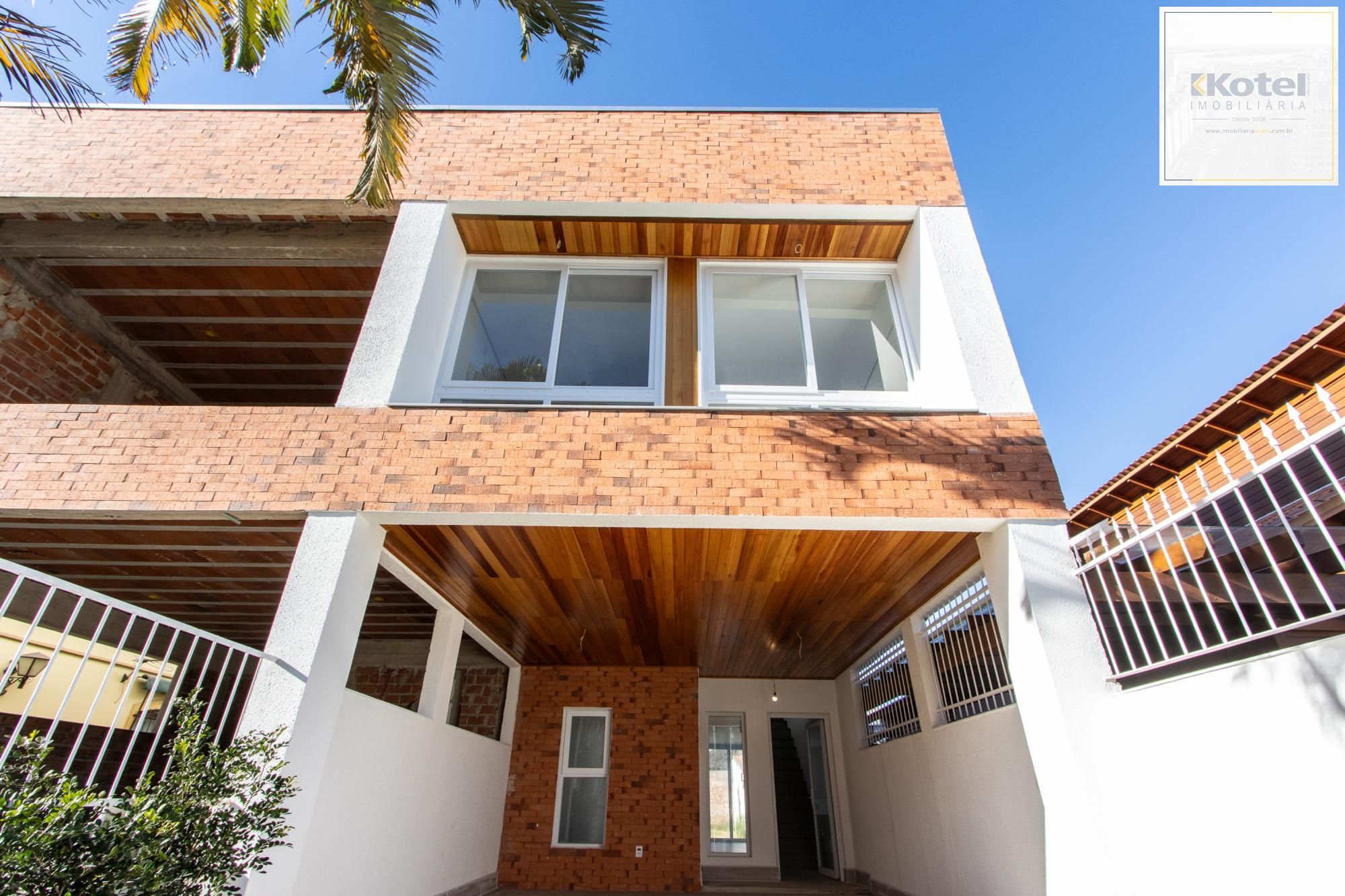 Casa com 3 dormitórios e 3 banheiros à Venda, 174 m². — foto 3