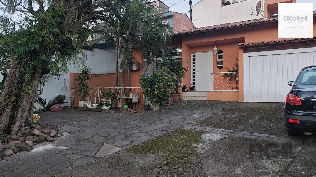 Casa 4 quartos à venda, 252m², Vila Assunção - Porto Alegre