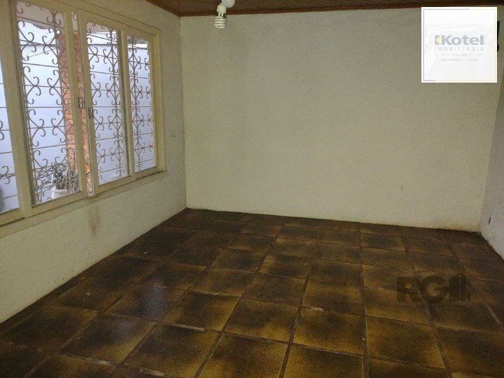 Casa de 2 quartos, com edícula, próximo a Av. Wenceslau Escobar — foto 5