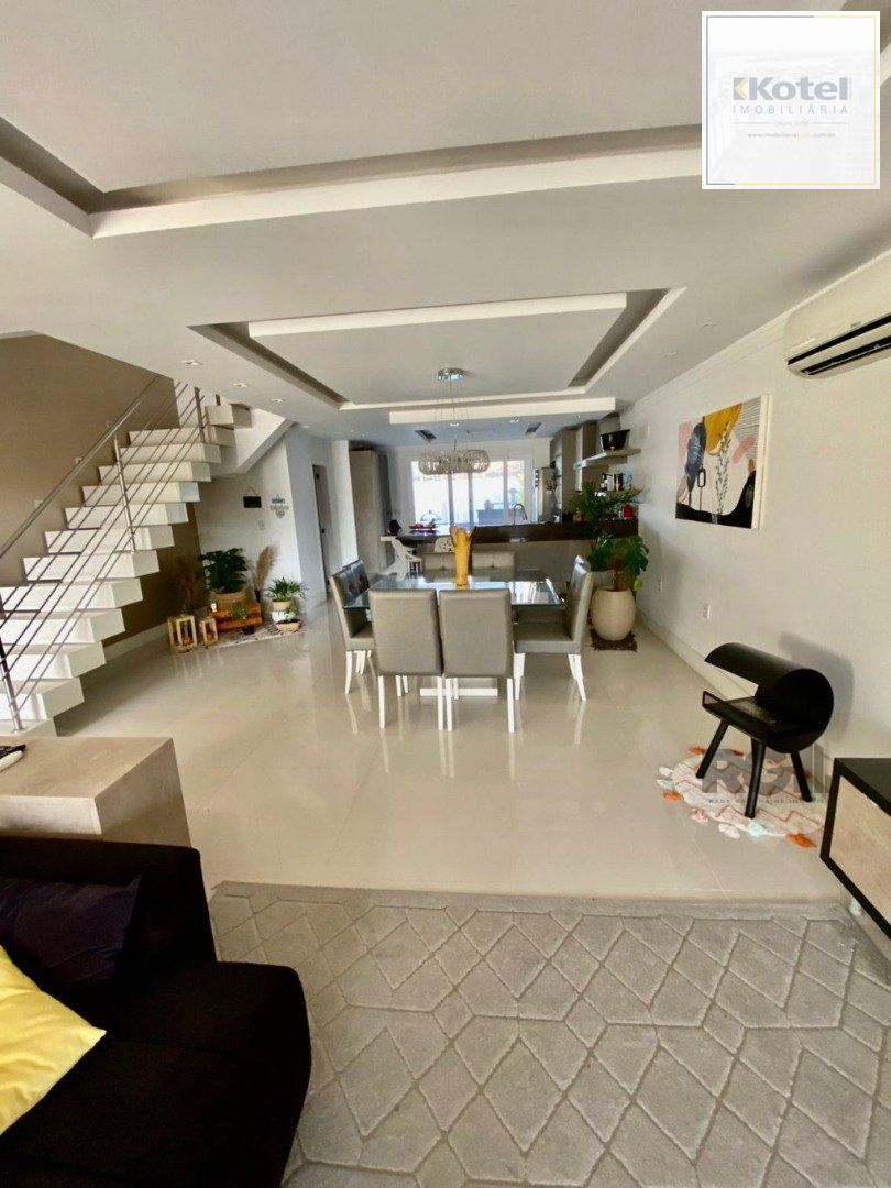 Sobrado 3 quartos à venda, 161m², Aberta dos Morros - Porto Alegre