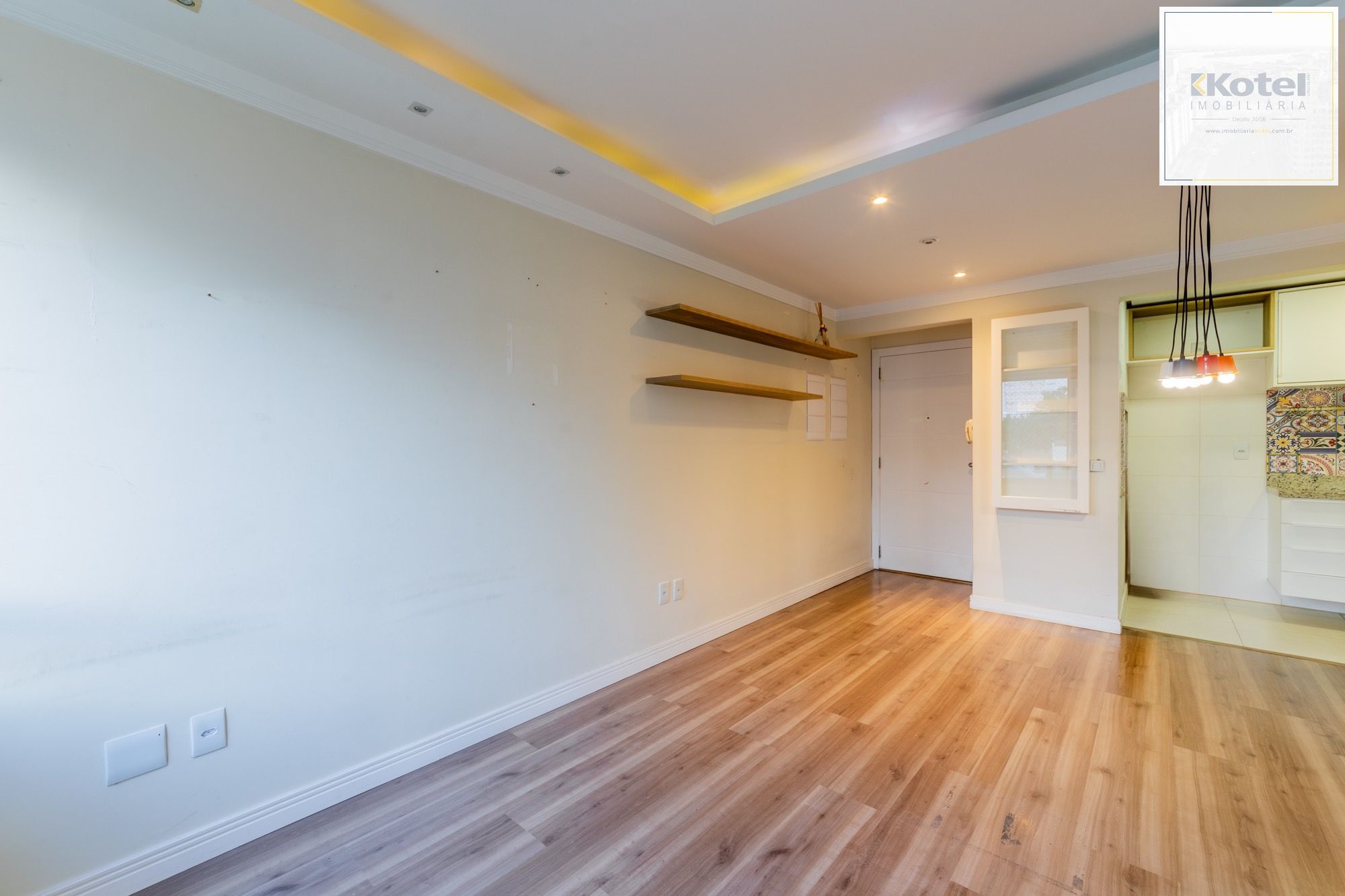 Apartamento com 2 suites, lavabo e 2 vagas de garagem no Bairro Rio Branco