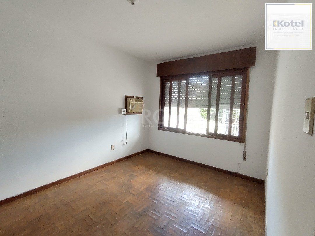 Casa à venda com 3 quartos, 1 vaga e pátio - Bairro Medianeira — foto 5