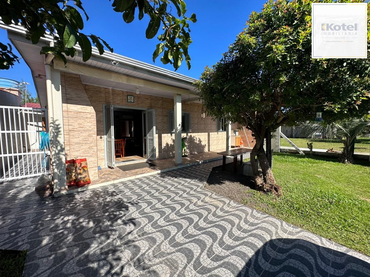 CASA REFORMADA , 4 DORMITORIOS , CHURRASQUEIRA , DESOCUPADA — foto 2