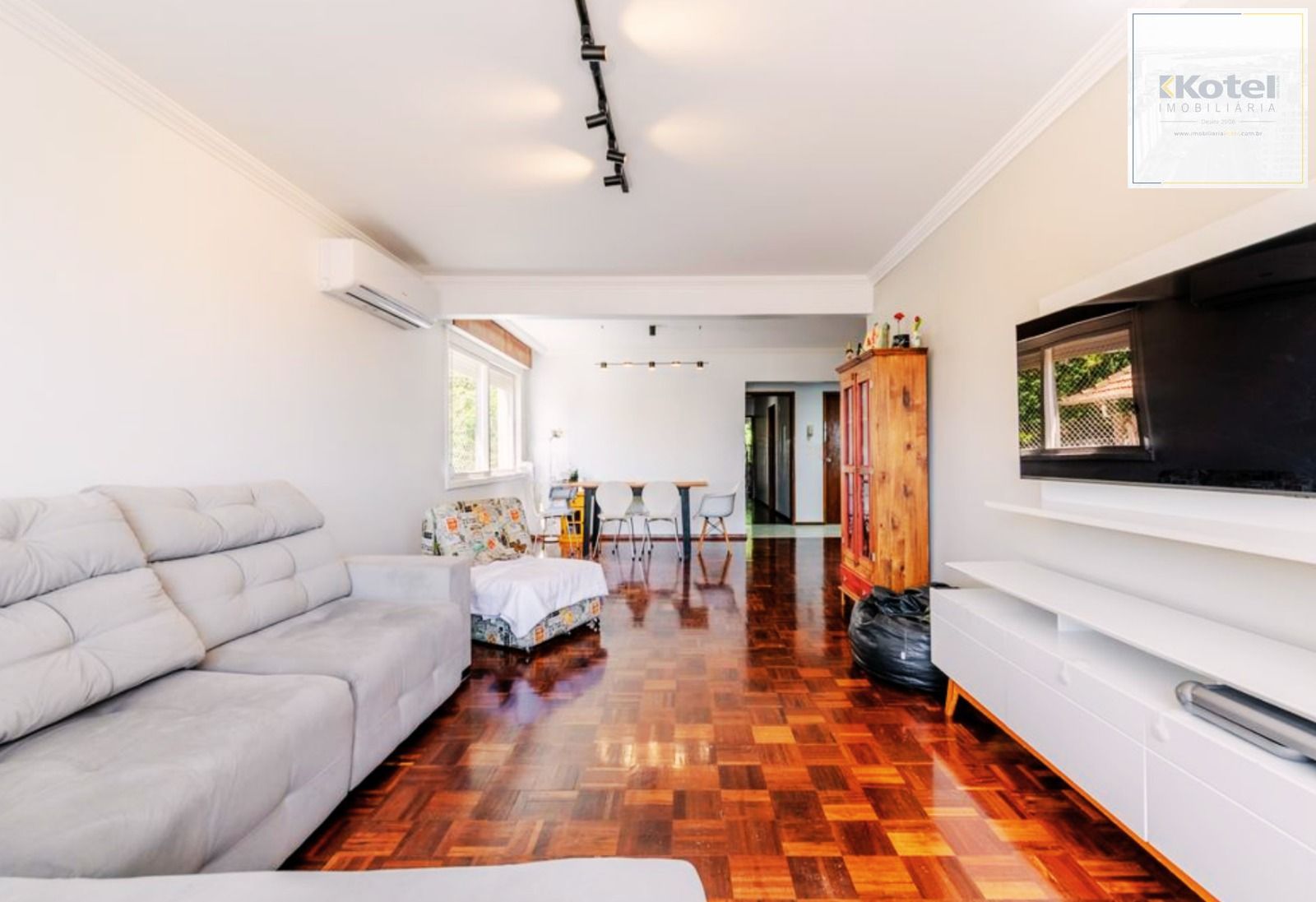 Apartamento com 164.55m², 3 dorm, Moinhos de Vento