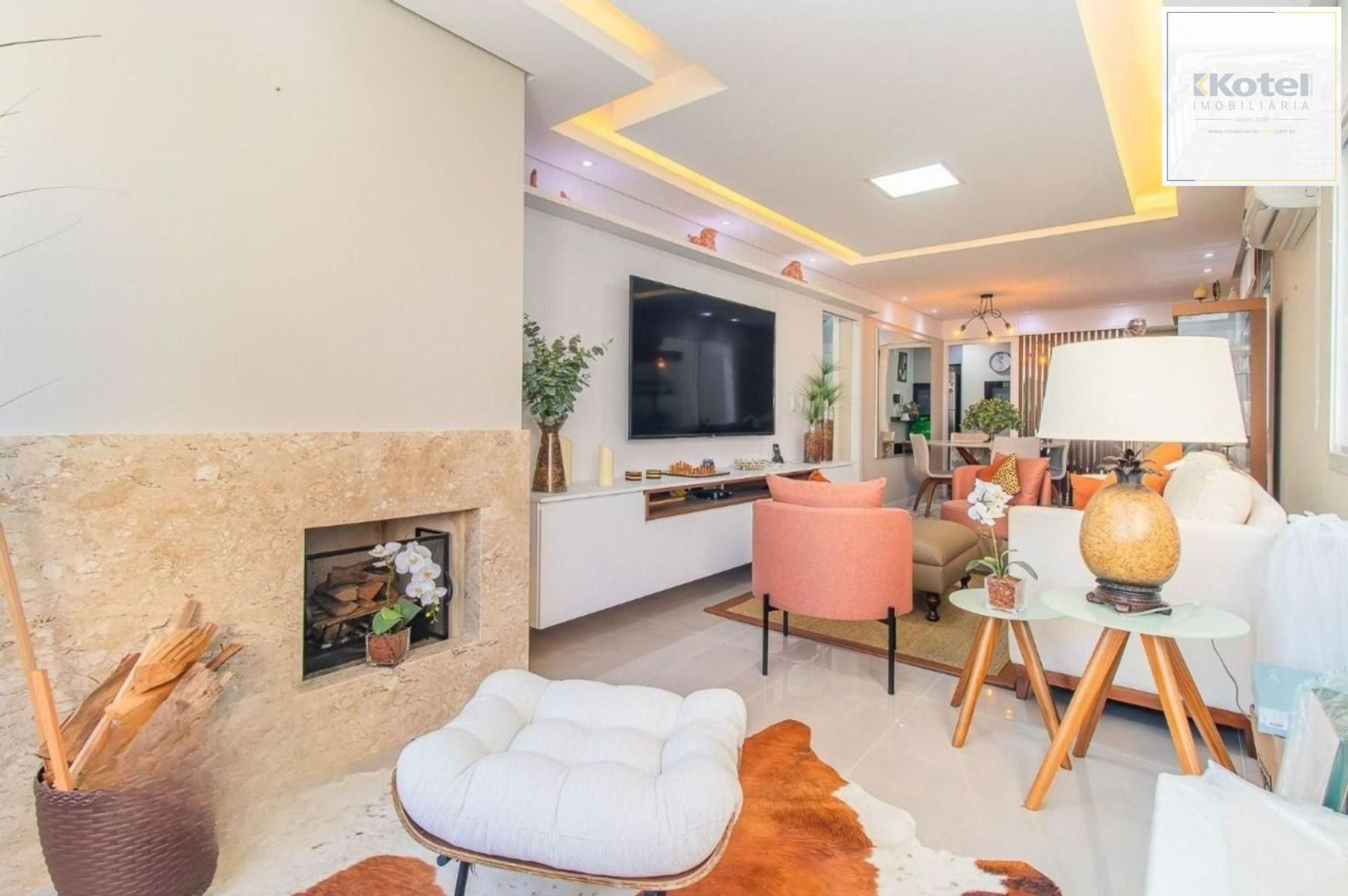 Apartamento com 83m² e 2 dormitórios, 2 suítes, 3 vagas no bairro Petrópolis — foto 2