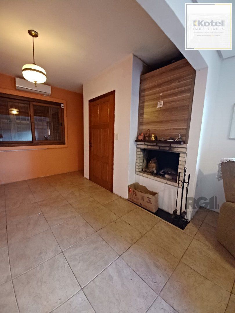 Casa 3 quartos à venda, 144m², Vila Nova - Porto Alegre