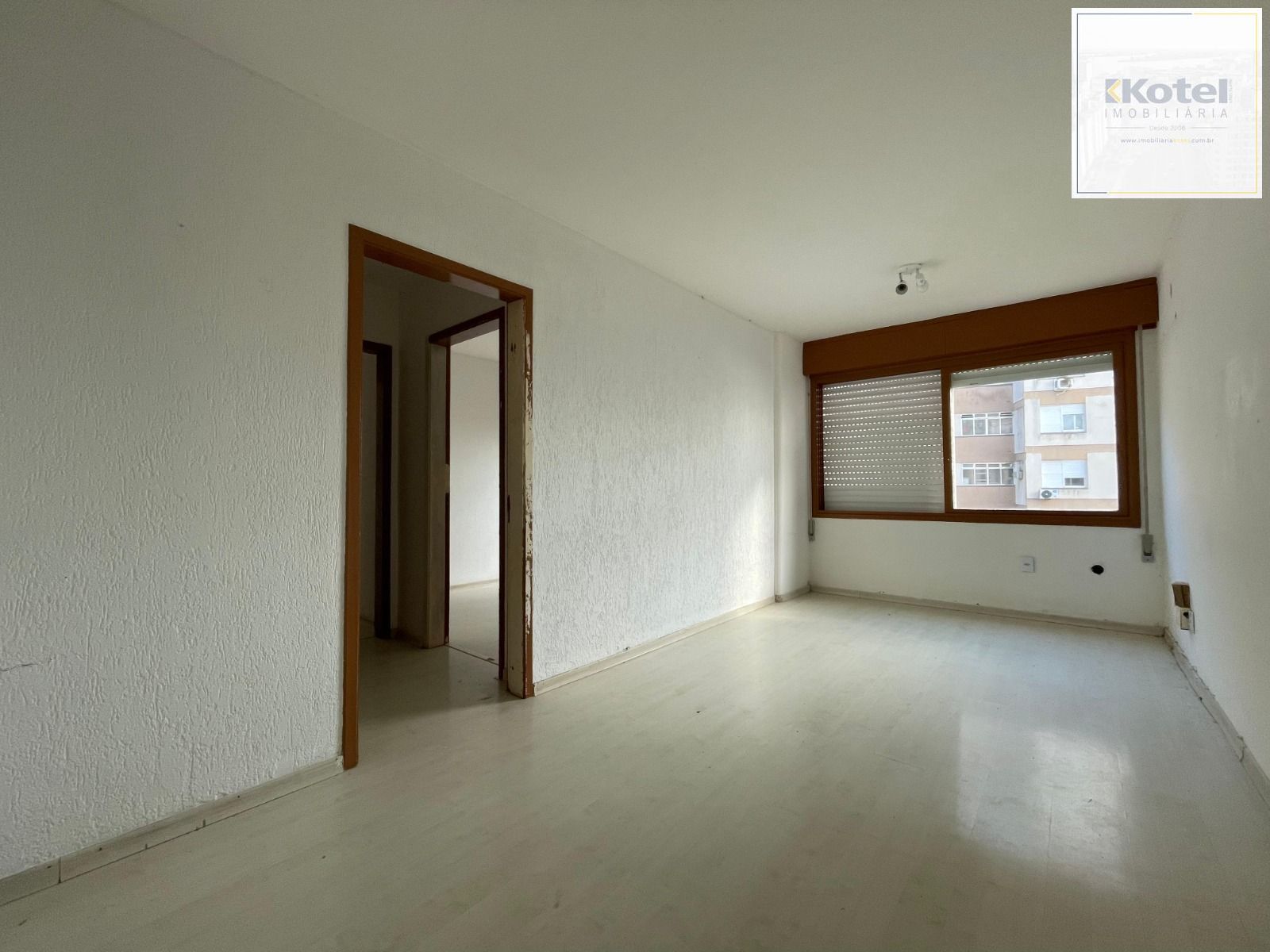 APARTAMENTO 2 QUARTOS - ELEVADOR - VISTA PARA O RIO GUAÍBA - POENTE DA VILA - VILA ASSUNÇÃO